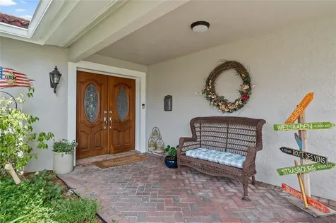 4360 39th Street S St Petersburg FL 33711