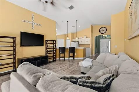 2242 Colville Chase Drive Ruskin FL 33570