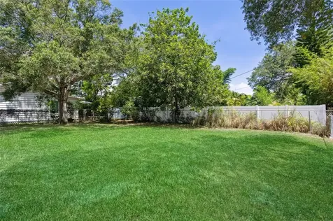 1223 36th Terrace N St Petersburg FL 33704