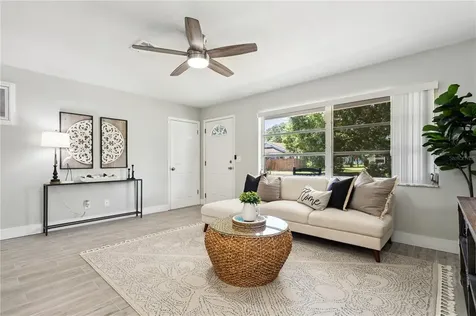 1223 36th Terrace N St Petersburg FL 33704