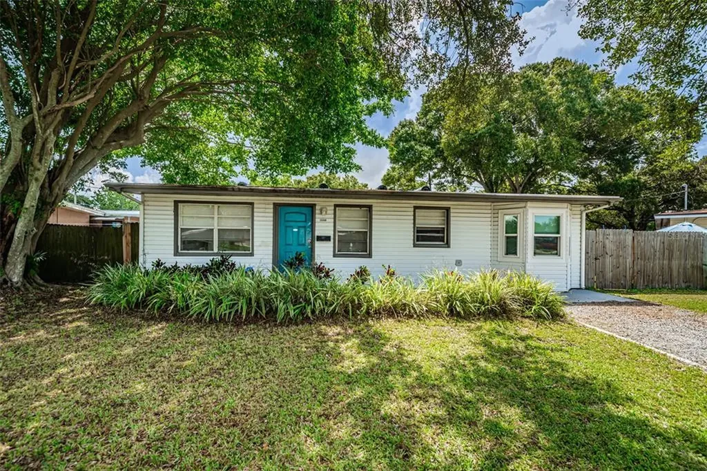 9421 56th Street N Pinellas Park FL 33782