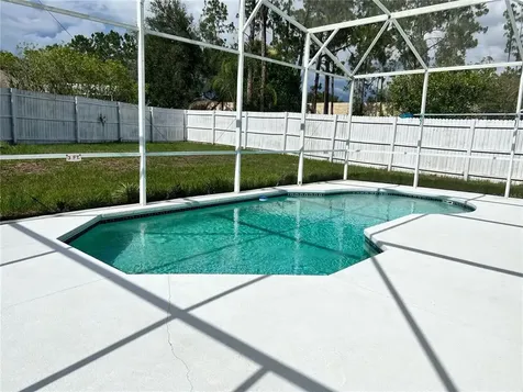 910 Oxford Drive Davenport FL 33897
