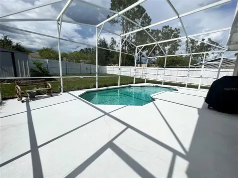 910 Oxford Drive Davenport FL 33897