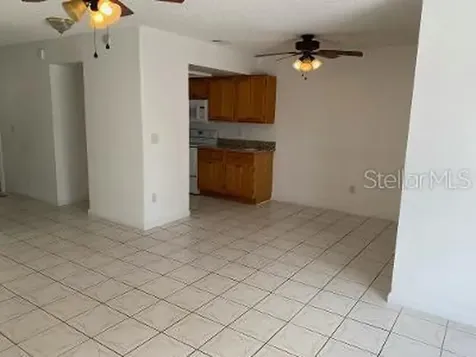 2401 N End Street Orlando FL 32837