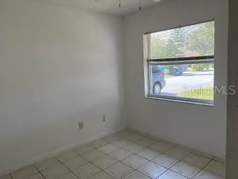 2401 N End Street Orlando FL 32837