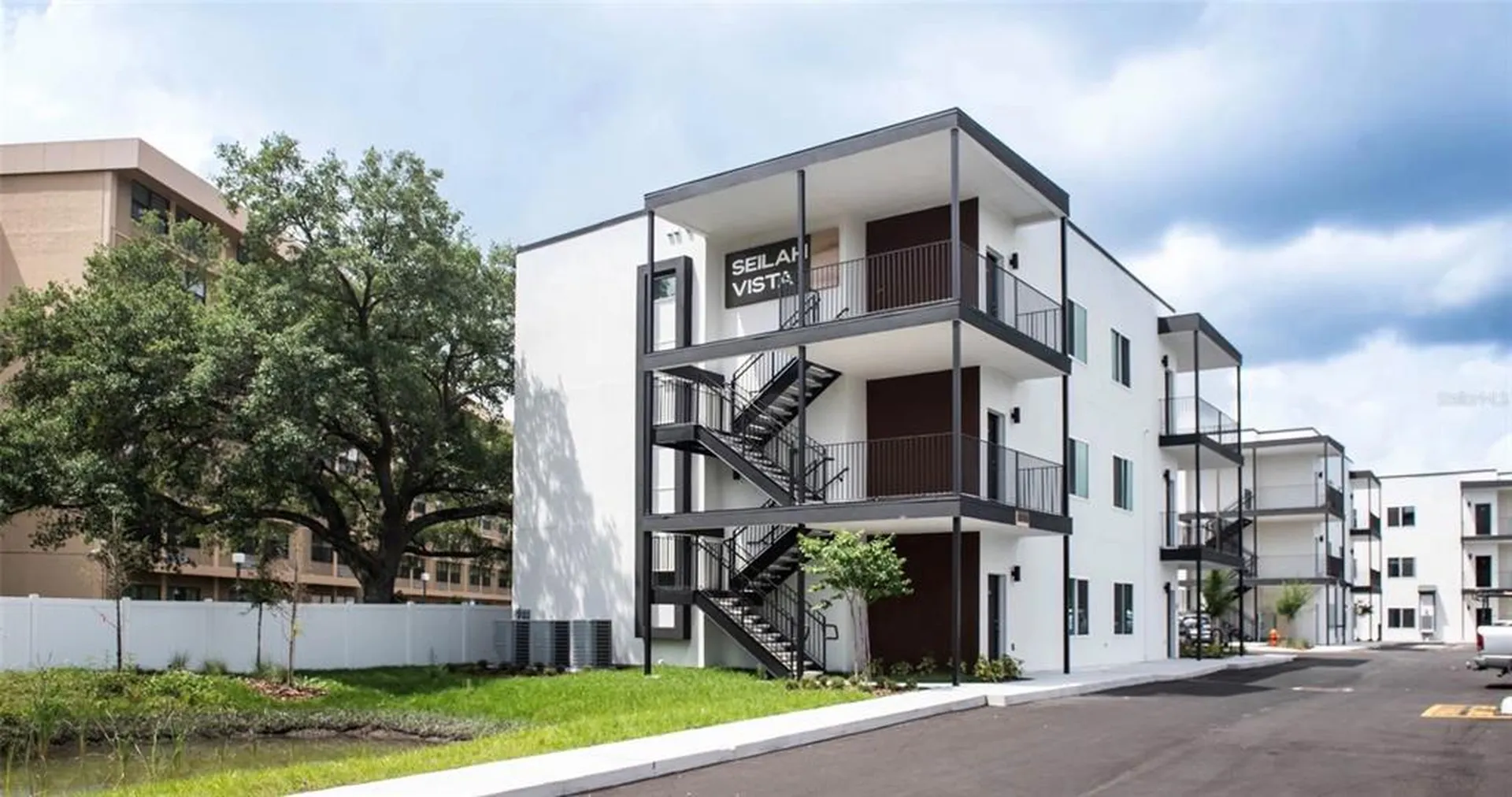 5230 Eggleston Avenue Orlando FL 32810