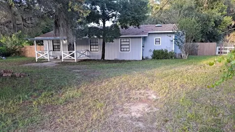 16037 SE 254th Avenue Umatilla FL 32784
