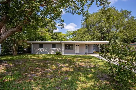 124 Fairway Drive Sanford FL 32771