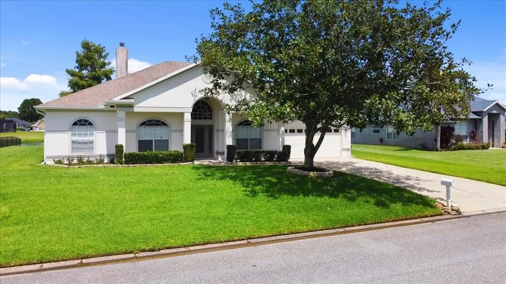 1797 Lisa Lane Kissimmee FL 34744