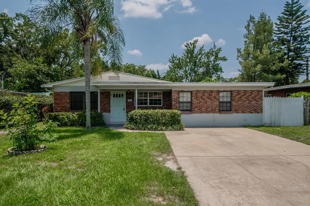 119 E 119th Avenue Tampa FL 33612