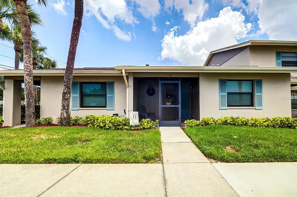2131 Ridge Road S Largo FL 33778
