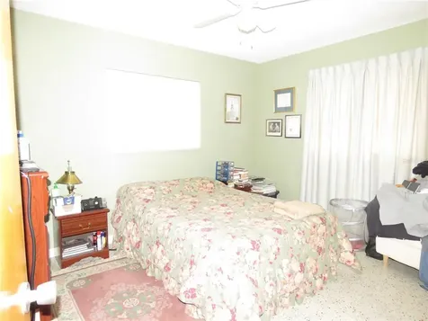 914 Freemont Street S Gulfport FL 33707