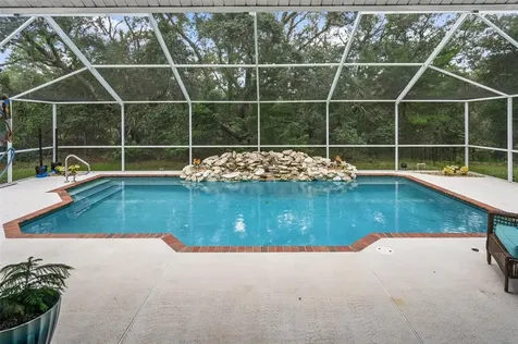 145 Pine Street Homosassa FL 34446