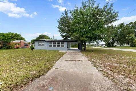 502 Stanley Avenue Frostproof FL 33843