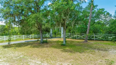 15081 Commonwealth Avenue N Polk City FL 33868