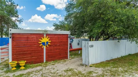 15081 Commonwealth Avenue N Polk City FL 33868