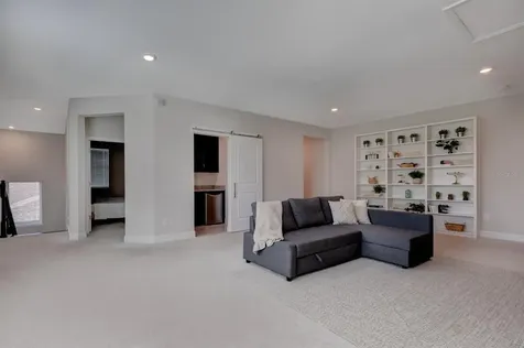 1652 Holcomb Creek Street Winter Garden FL 34787