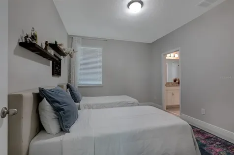 1652 Holcomb Creek Street Winter Garden FL 34787