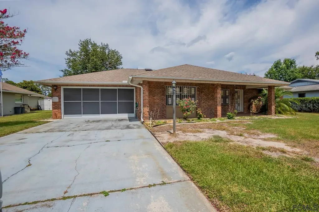 52 Brewster Lane Palm Coast FL 32137