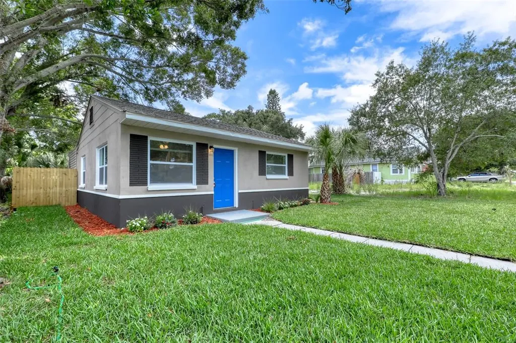 500 41st Avenue S St Petersburg FL 33705