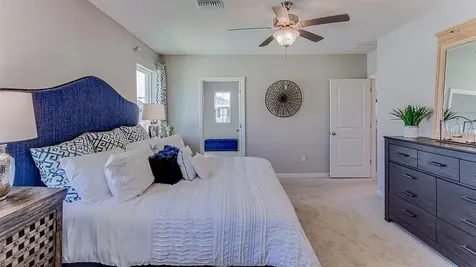 5697 Hollingworth Trail Wesley Chapel FL 33545