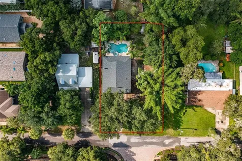 404 7th Street N Safety Harbor FL 34695
