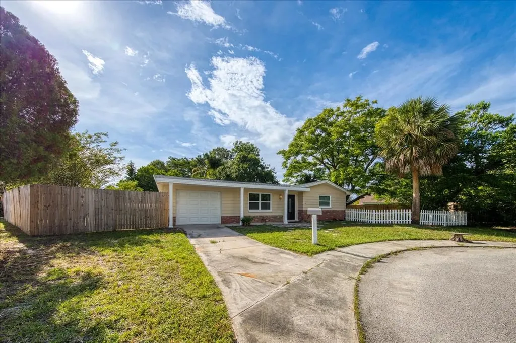 3303 Colchester Court Holiday FL 34691