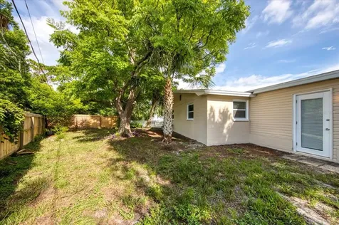 3303 Colchester Court Holiday FL 34691