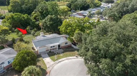 3303 Colchester Court Holiday FL 34691
