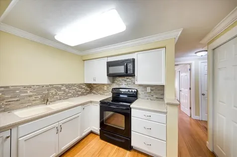 3303 Colchester Court Holiday FL 34691