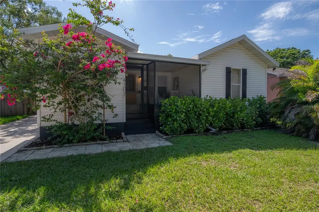 4107 N Seminole Avenue Tampa FL 33603
