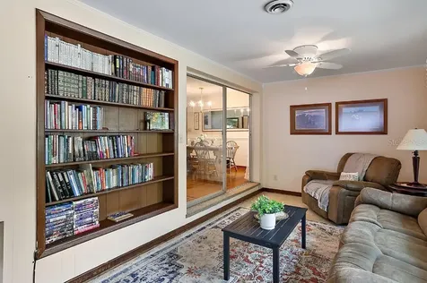 800 Hickory Avenue Leesburg FL 34748