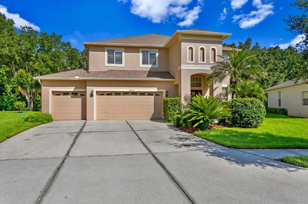 10642 Grand Riviere Drive Tampa FL 33647