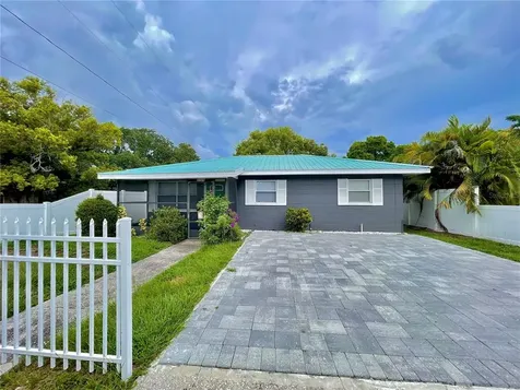 3725 Phillips Street Tampa FL 33619