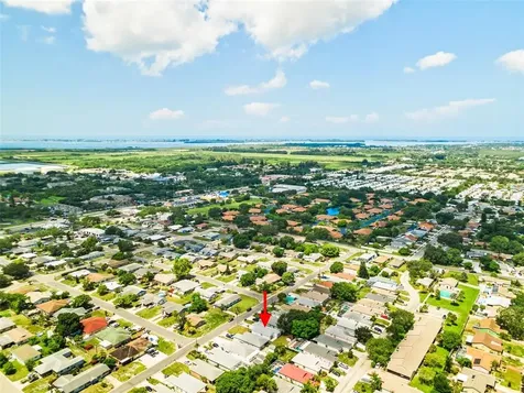 6024 40th Avenue W Bradenton FL 34209