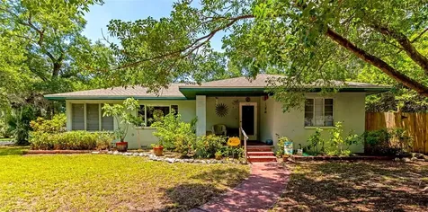 1622 18th Avenue W Bradenton FL 34205