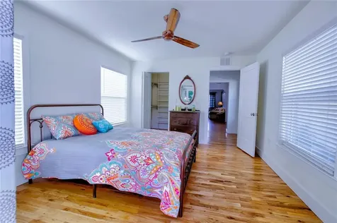 6216 Burlington Avenue N St Petersburg FL 33710