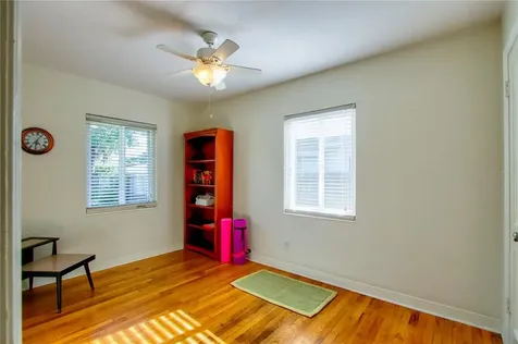 6216 Burlington Avenue N St Petersburg FL 33710