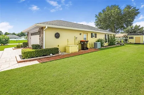 6890 SE 103rd Street Belleview FL 34420