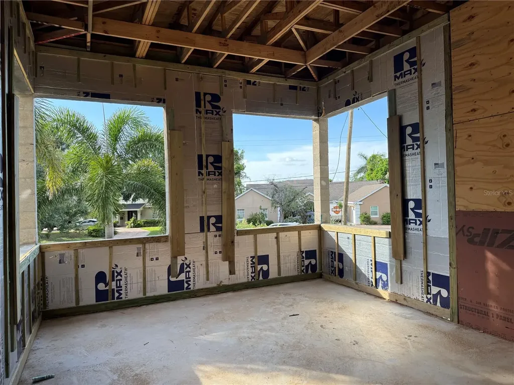 2417 S Dundee Street Tampa FL 33629
