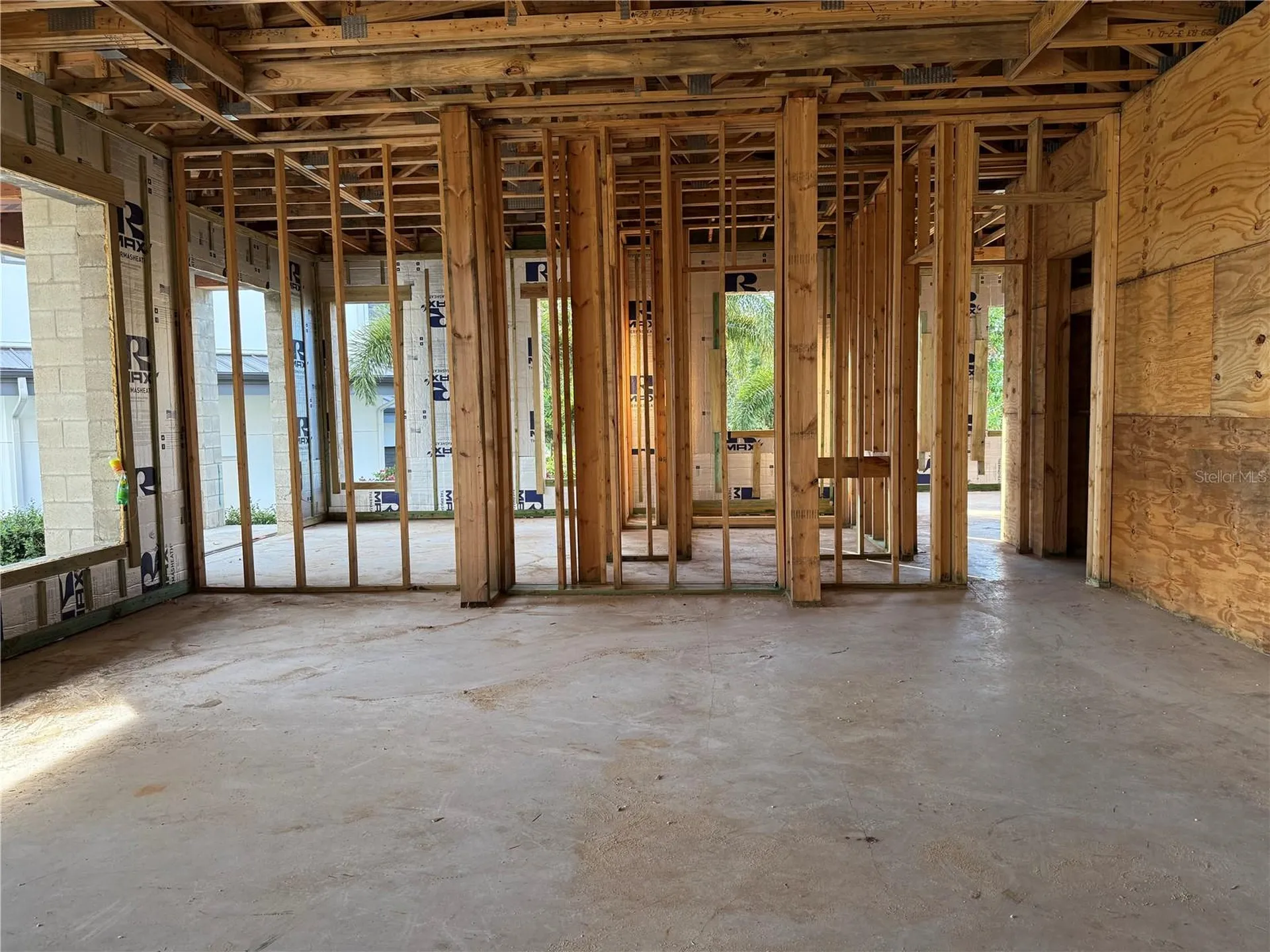 2417 S Dundee Street Tampa FL 33629