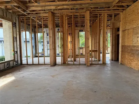 2417 S Dundee Street Tampa FL 33629