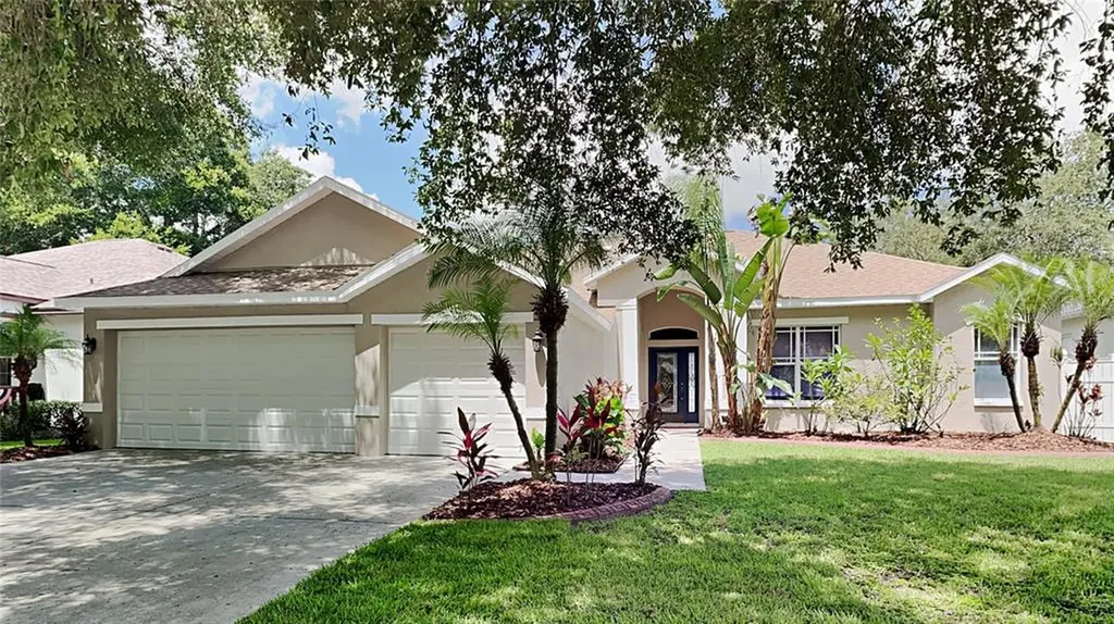 1145 Lumsden Trace Circle Valrico FL 33594