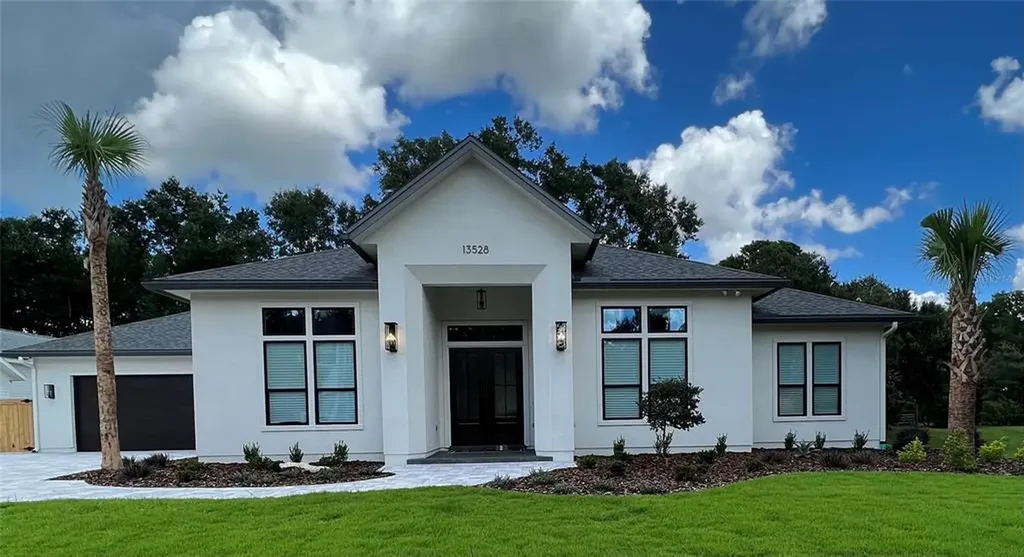 13528 SW 6th Road Newberry FL 32669
