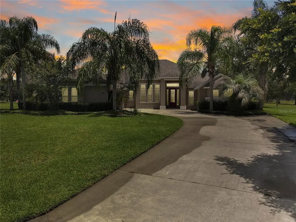 23407 Oak Cluster Drive Sorrento FL 32776