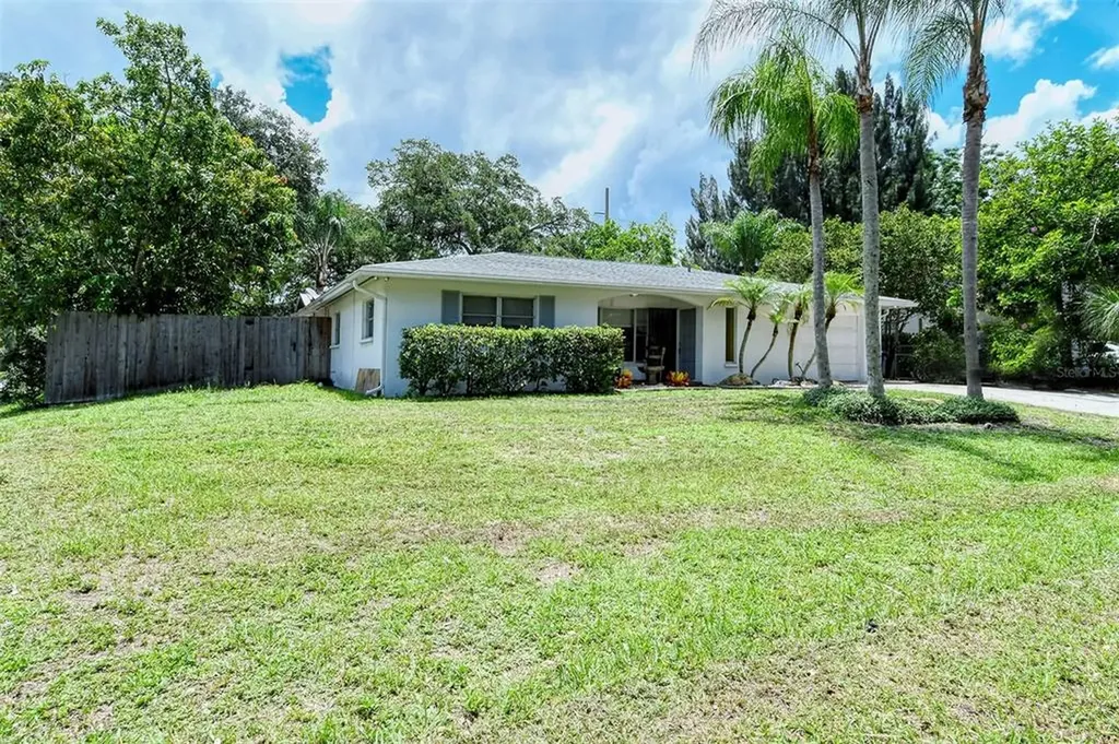 4835 Southland Drive Sarasota FL 34231