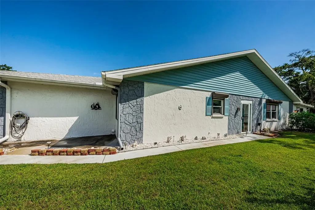 3228 Mcmath Drive Palm Harbor FL 34684