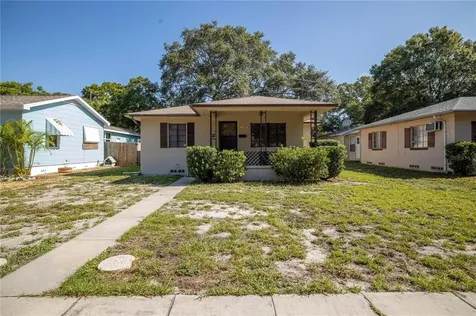 4727 2nd Avenue N St Petersburg FL 33713