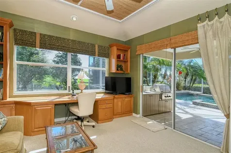 6923 Treymore Court Sarasota FL 34243