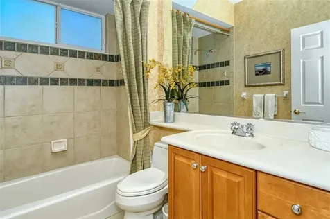 6923 Treymore Court Sarasota FL 34243